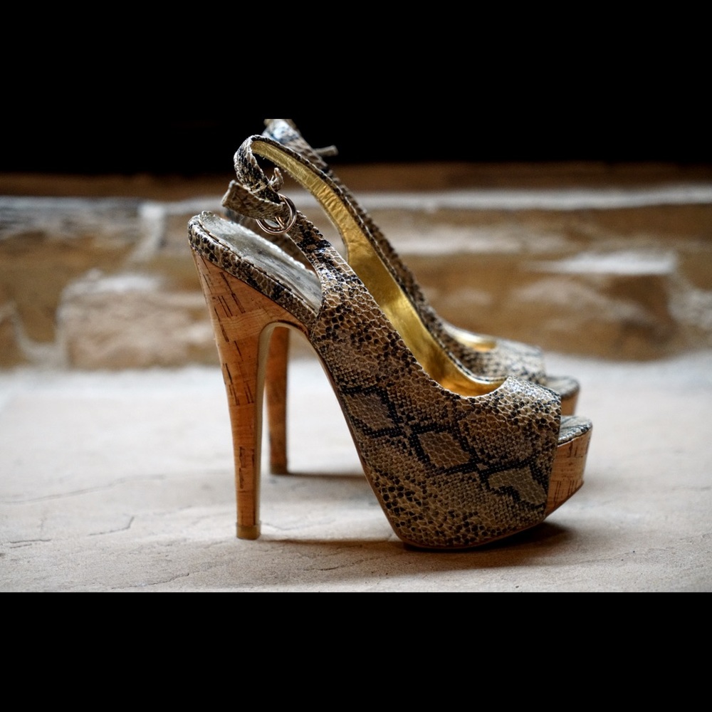 Bebe faux snake skin heel